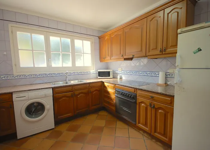 Lets Holidays Sailor House With Sea Views Nyaraló *