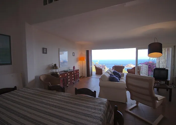 Nyaraló Lets Holidays Sailor House With Sea Views *